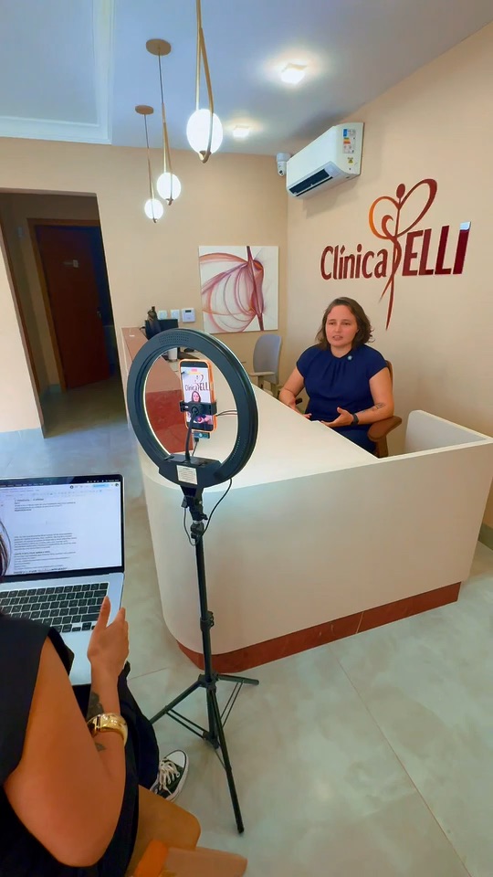 Marketing médico e branding para médicos · Patrícia Lise Bastidor de gravação em uma clínica: marketing médico e branding para médicos com Patrícia Lise
